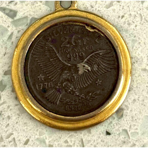 VINTAGE 1976 Commemorative 1776 Silver Issue Eagle Pendant Souvenir 1” - Picture 2 of 5